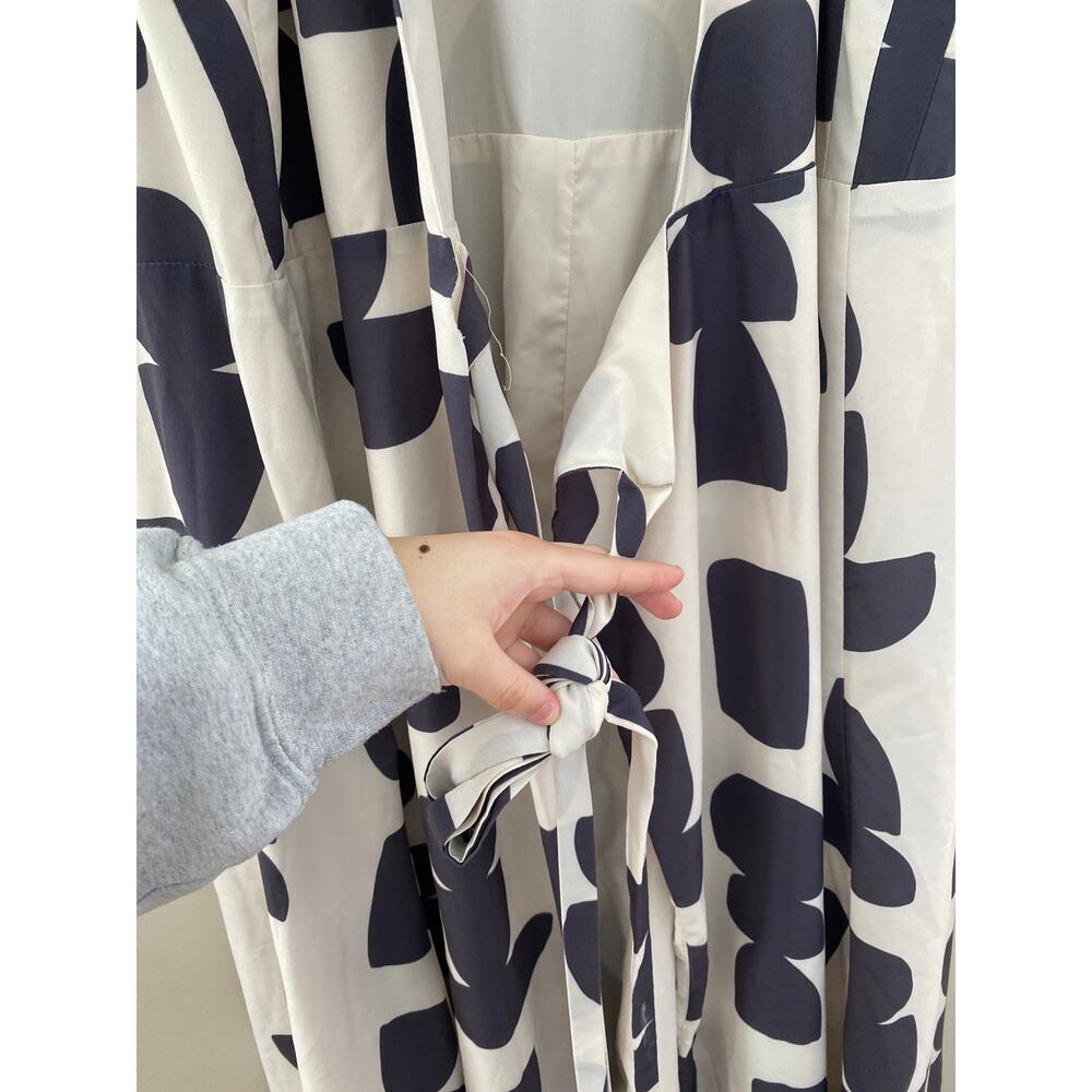 HUTCH V-Neck Wrap Dress in Black and White Size Women's 2X - Picture 6 of 12